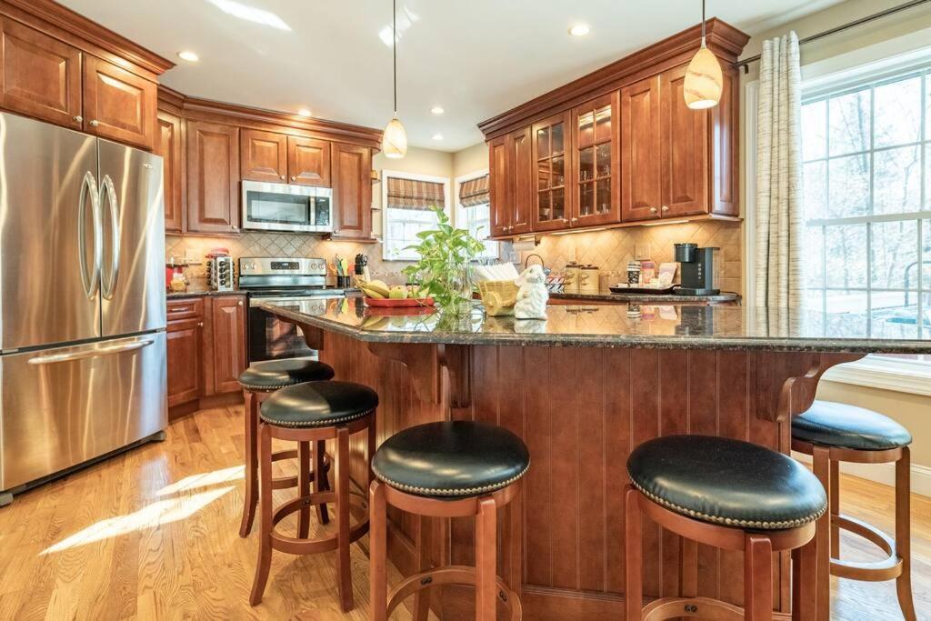Luxury 4 Bedroom House In Pocono Mountains In Golf Course Near Lake Tobyhanna Екстер'єр фото