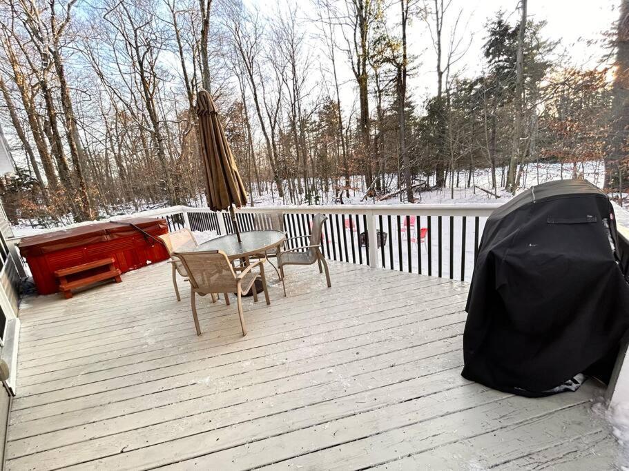 Luxury 4 Bedroom House In Pocono Mountains In Golf Course Near Lake Tobyhanna Екстер'єр фото