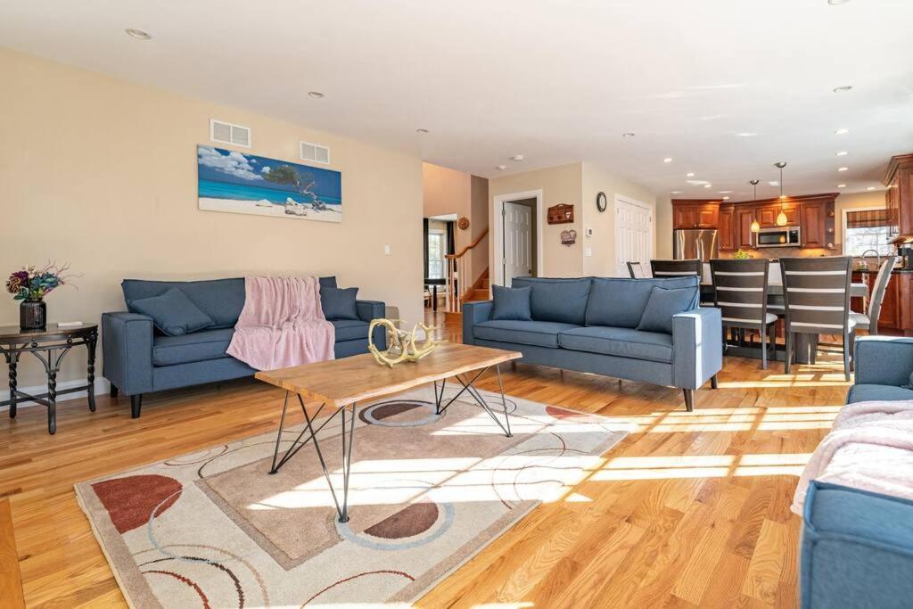 Luxury 4 Bedroom House In Pocono Mountains In Golf Course Near Lake Tobyhanna Екстер'єр фото